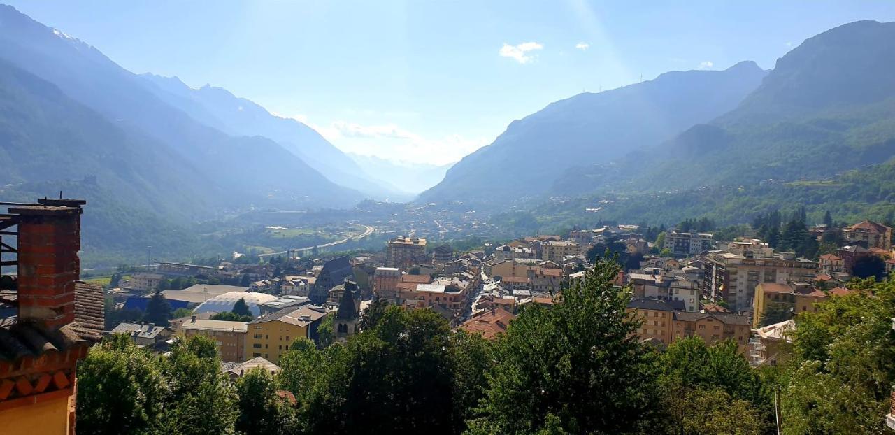 Casa Vista Saint Vincent Accanto Alle Terme Exterior photo